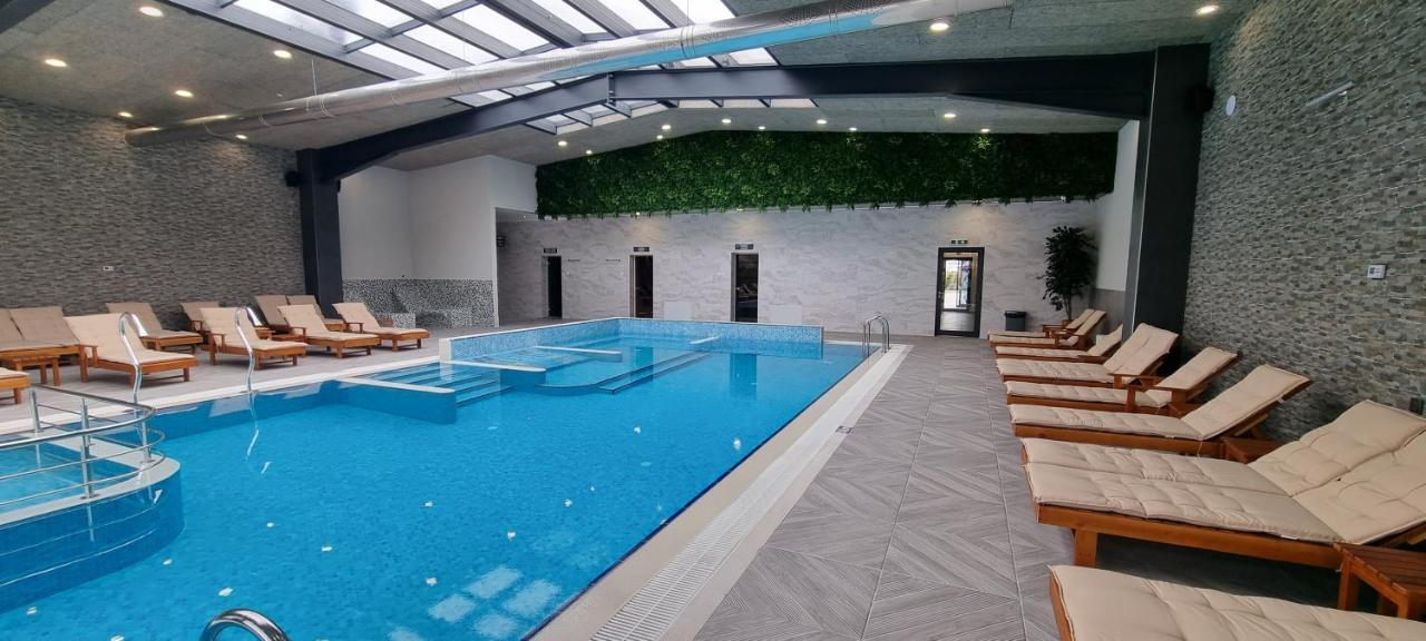 Motel Spa Kompleks Raiski Kat Dimitrowgrad Zewnętrze zdjęcie