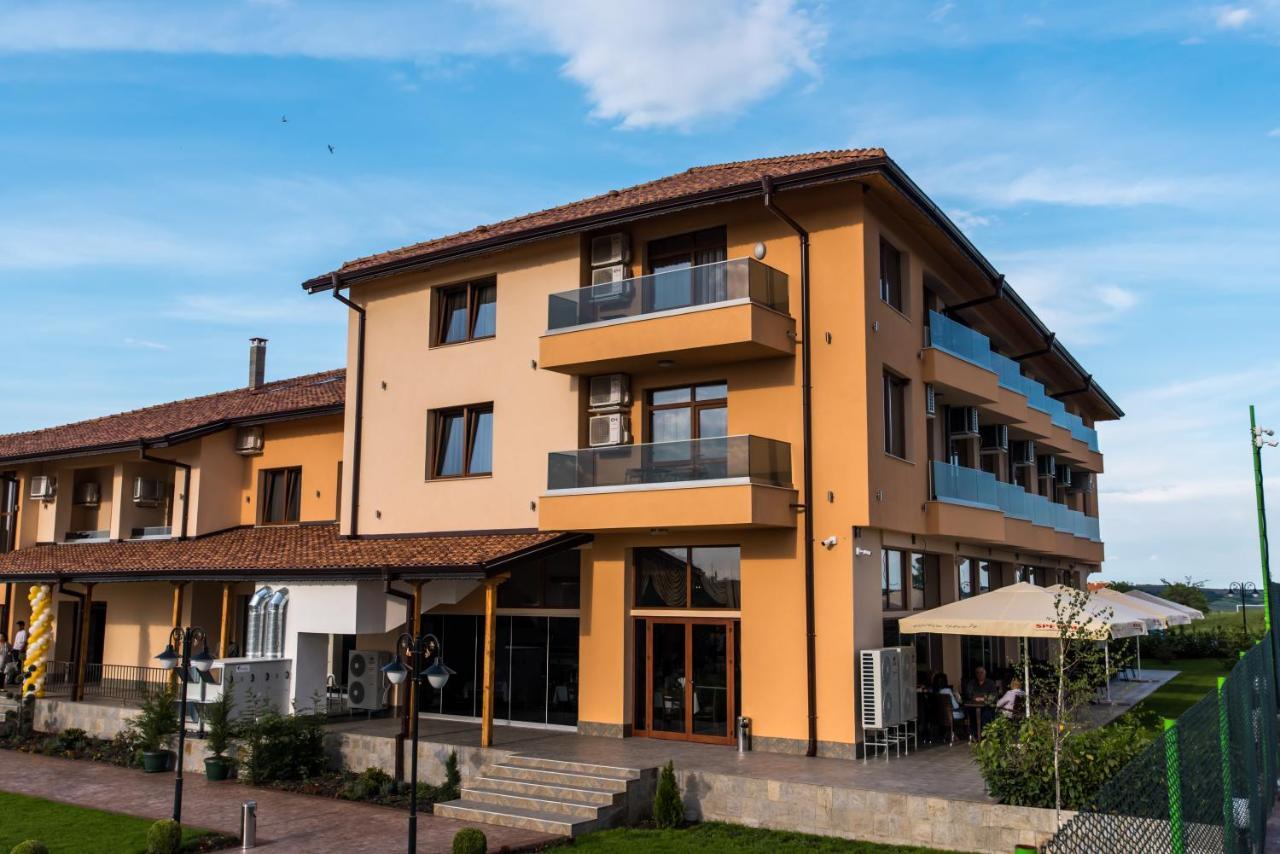 Motel Spa Kompleks Raiski Kat Dimitrowgrad Zewnętrze zdjęcie